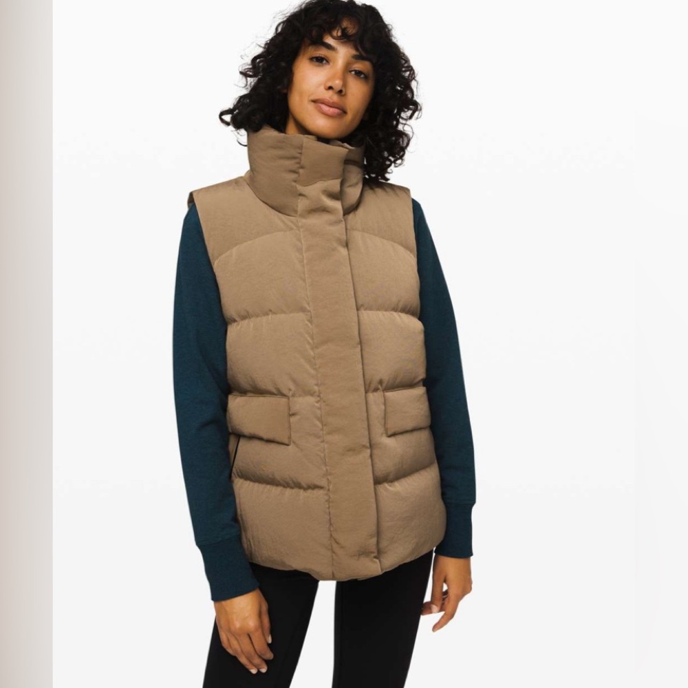 Lululemons oversized “In a Flurry” vest